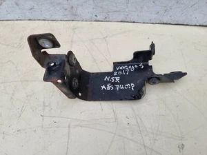 ASTON MARTIN VANTAGE S V8 2008-2017 ABS PUMP MOUNT BRACKET 8D33-2C213-AB - Picture 1 of 5