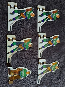 Jugador de equipo de hockey de mesa de metal Coleco vintage - sellos Oakland de los años 60  - Imagen 1 de 2