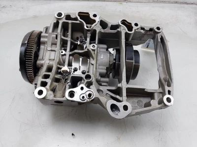 POMPA OLIO OIL PUMP Volkswagen Polo V (6R) 2015 04B145208G — 第 1/3 张图片