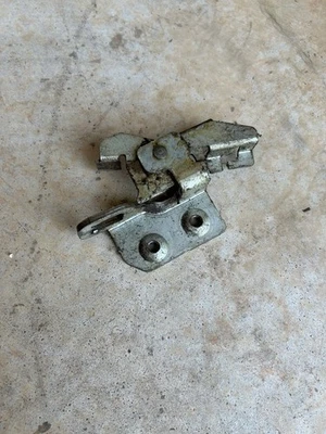 Nissan 240sx S13 1989-1998 cupé S14 Zenki Kouki soporte receptor pestillo maletero Foto 1 de 2