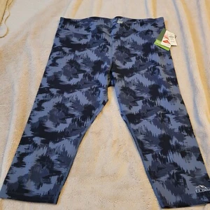 NWT L.L. BEAN WOMANS Boundless Performance Collection. Capri - Picture 1 of 3