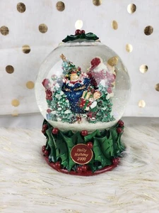 8 1/2" Christmas Santa Clause Musical Snow Globe - Picture 1 of 12