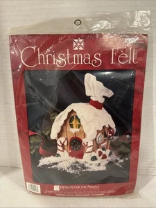 DESIGNS FOR THE NADEL WEIHNACHTEN Filz Plätzchen Landhaus 9927 - Bild 1 von 3