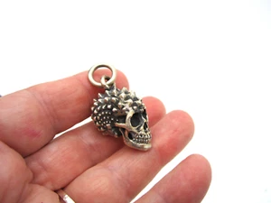 Estate King Baby Large Ornate Spike Sterling Silver Skull 38.5 Gram Pendant - Picture 1 of 4