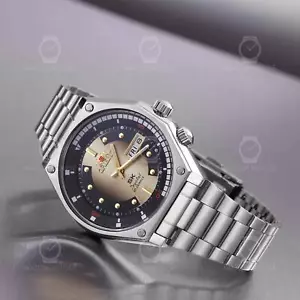Orient SK Neo 70s Revival RA-RA-AA0B01G19B Automatikuhr Gold-Schwarz - Bild 1 von 4