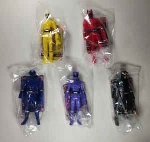 Juego de figuras de vinilo Ohsama Sentai King Ohger 5 Rangers de 5,5" Bandai Japón VENDEDOR DE EE. UU. - Imagen 1 de 12
