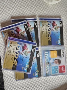 5 x JVC DVD-R Blank Discs - 4.7GB 120min splus 1 x tdk dvd-rw - Afbeelding 1 van 1