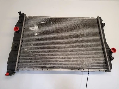 00 - 02 CHEVROLET CAMARO Radiator OEM 3.8L — 第 1/4 张图片