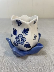 DAIC Delft Blue Taper Candle Holder tulip white pottery Netherlands floral leave - Picture 1 of 3