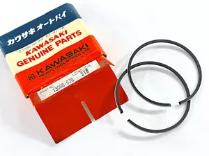 ANILLOS DE PISTÓN KAWASAKI JS440 13008-530 NUEVO DE STOCK - Imagen 1 de 1
