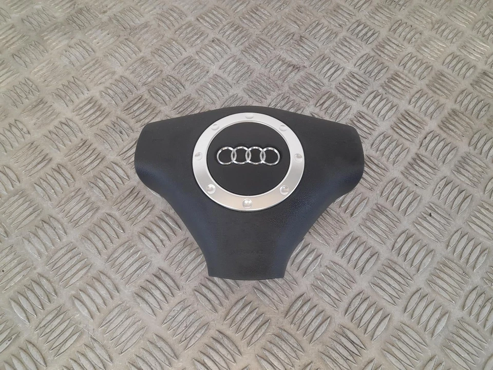 Audi Tt Mk1 1999-2006 Right Drivers Steering Wheel Aibag 8N0880201G - Image 1 of 4