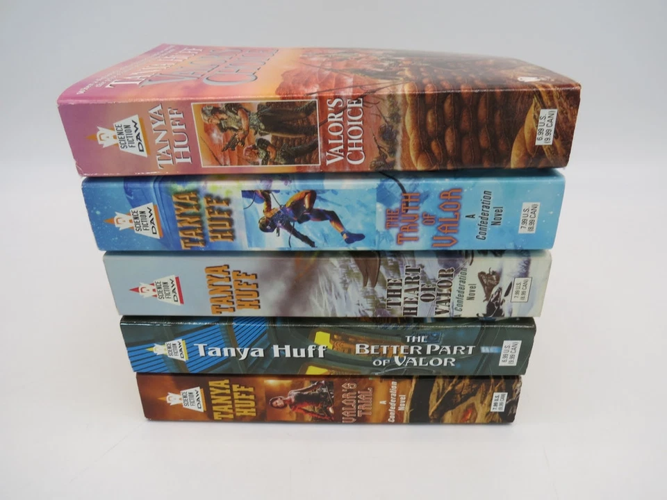 5 CONFEDERATION VALOR BOOKS BY TANYA HUFF (ALL ARE SIGNED BY AUTHOR "FOR MIKE") - Image 1 of 1
