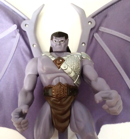 Vintage Disney Gargoyles Power Wing Goliath Wingblast Deluxe Complete Tail Cover