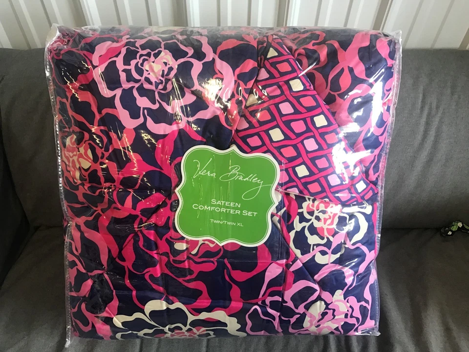 Conjunto de edredom Vera Bradley Katalina rosa reversível 2 peças duplo/gêmeo GG novo - Imagem 1 de 3