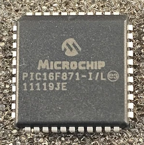 PIC16F871-I/L Microchip PLCC44 MCU 8-Bit 20MHz 3.5KB (2K x 14) FLASH - Bild 1 von 2