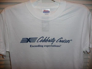 Neu mit Etikett Celebrity X Cruises übertrifft Erwartungen Segelschiffe Sonne T-Shirt SMALL - Bild 1 von 12