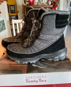 SKECHERS D'LITES "TOASTY TOES" Black & Gray Women’s Winter Boots SZ 10 Lined - Picture 1 of 9