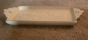 Vintage Lenox Fine China Servierplatte. 12 Zoll lang x 5 1/2 Zoll breit. Blumenmuster. - Bild 1 von 7