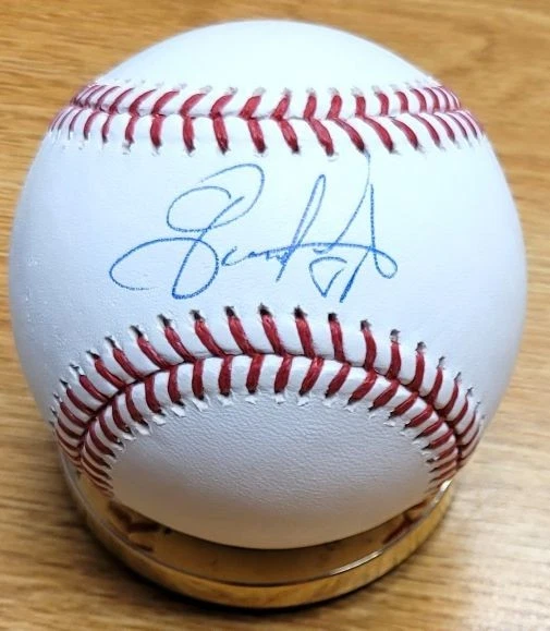 Autografiado GERARDO PARRA Oficial de Grandes Ligas de Béisbol con Certificado de Autenticidad Foto 1 de 1