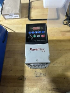 Allen-Bradley 22A-D1P4N104 PowerFlex 4 Antrieb Serie A GEBRAUCHT - Bild 1 von 3