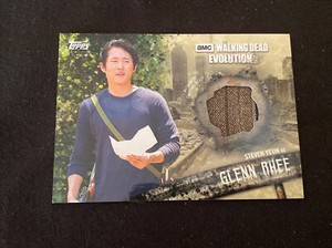 2017 Topps The Walking Dead Evolution Black Relic Card R-RG Glenn Rhee /50
