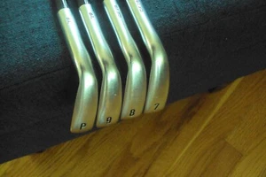 Callaway Apex 19 Forged irons 7-PW Steelfiber FC90 F3 regular std length Pured - Picture 1 of 5
