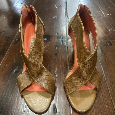 Ted Baker Cuero Cruzado Talla 8 Tacón Alto Guijarro Cuero Diseñador Foto 1 de 4