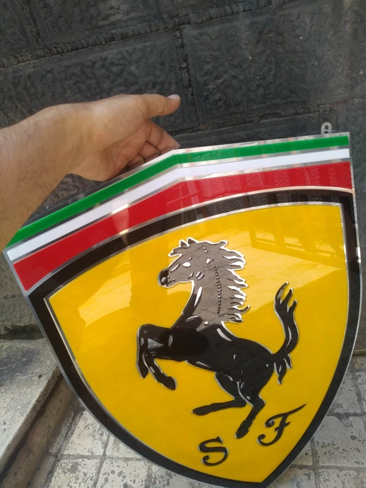 Ferrari duvar tabelası, Ferrari металлический dekoru, Ferrari garaj tabelası 27,5 дюйма - Изображение 1 из 4