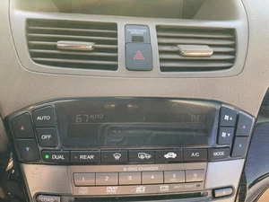 OEM Climate control Heat/Ac Rear Console Canada Market 07-09 MDX 1337859 - Picture 1 of 12