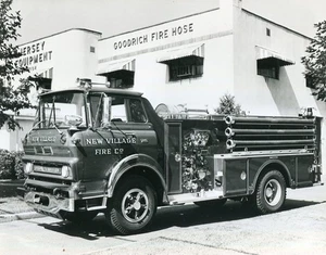 Foto apparecchio antincendio 8x10 GMC Great Eastern Pumper New Village NJ anni 60 - Foto 1 di 1