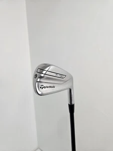 Taylormade P790 2 Iron Extra Stiff Hzrdus Smoke & Golf Pride Grip - Picture 1 of 10