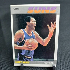 Larry Nance 1987-88 Fleer NBA Basketball Card Phoenix Suns #78 (1A103) - Picture 1 of 3
