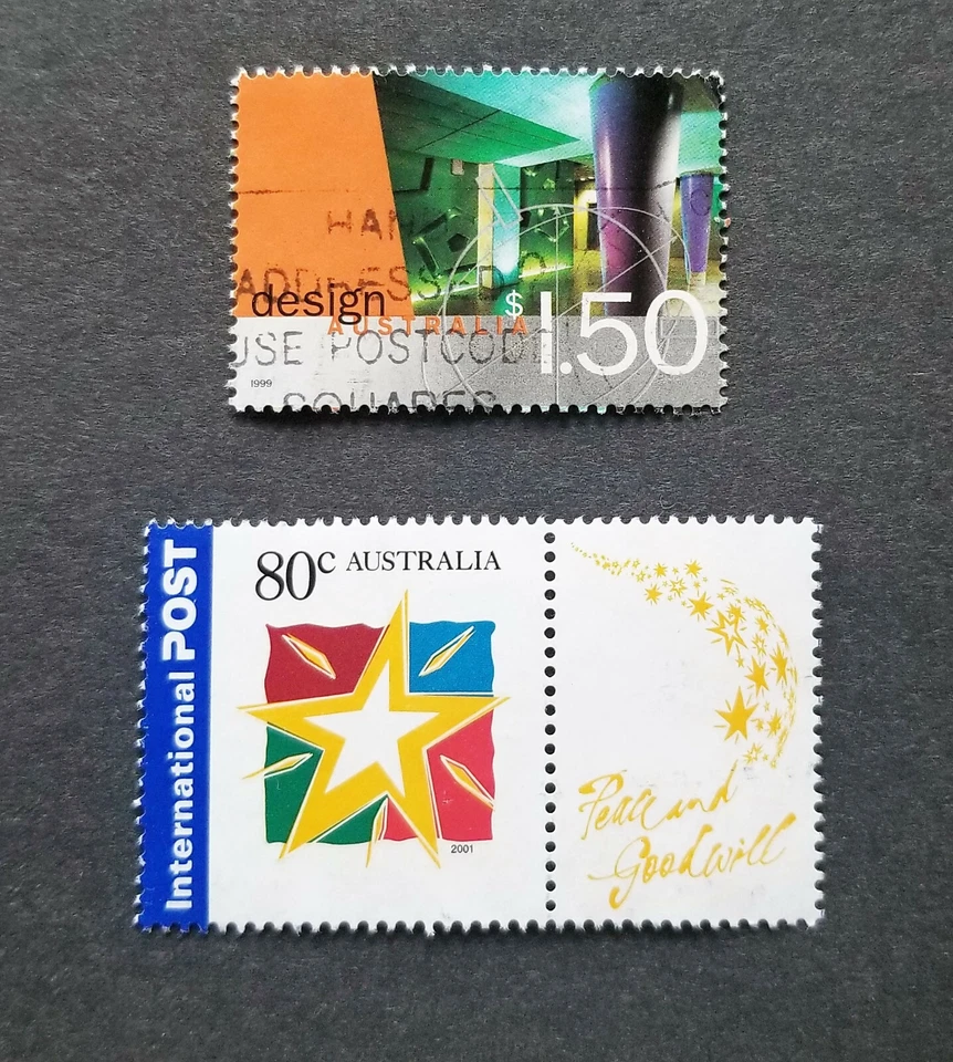 AUSTRALIA 1999-2001 Scott # 1738 + 2001 Design + RMIT University, Christmas Star - Image 1 of 1