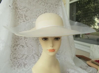 Women's 100% Wool Hat W/Netting & Bow Cream Color Wedding/Special Occasion 21" - Image 1 of 4
