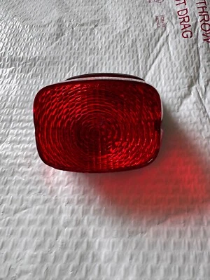 Lanterna traseira OEM com placa de licença janela Harley Davidson Sportster 1988 883 - Imagem 1 de 4