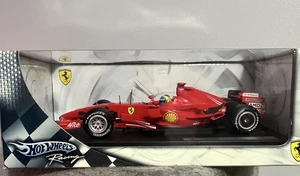 Ferrari F2007 Felipe Massa 2007 1/18 HOTWHEELS - Picture 1 of 8