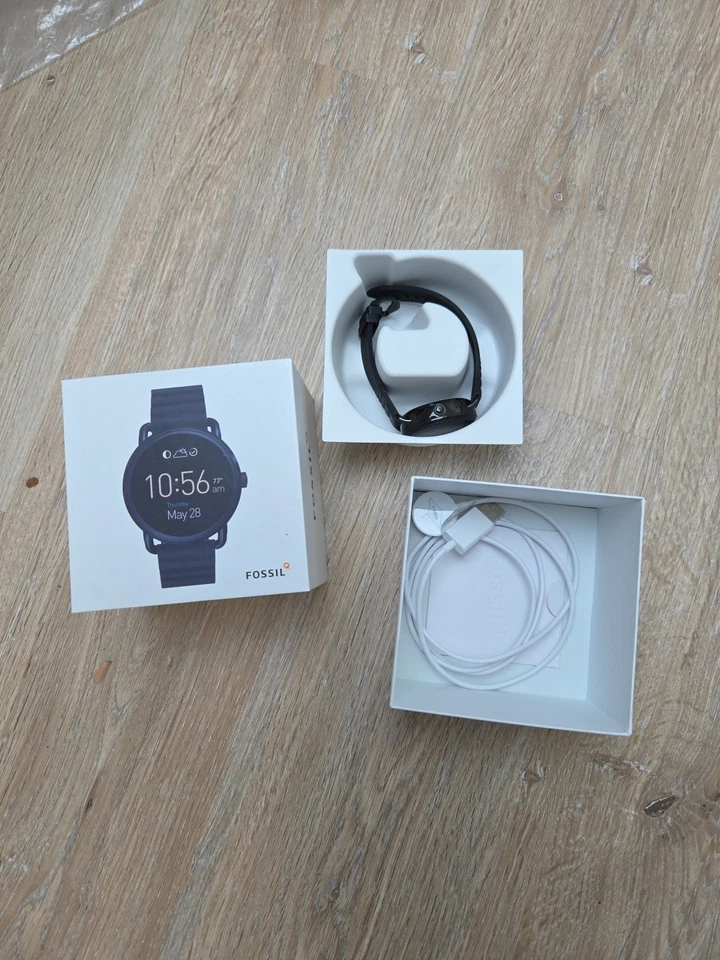 Smartwatch Fossil Q Wander - Bild 1 von 3