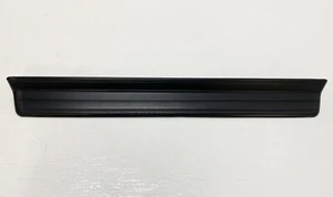 99-05 OEM BMW E46 325i Front Right Door Sill Trim Entrance Cover 51478219189 323 - Picture 1 of 10
