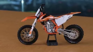 Nuovo Ray 1:10 KTM Sxf 450 Modello Giocattolo Motocross Moto Dirt Bike Arancio - Foto 1 di 2