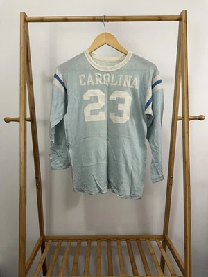 Camiseta deportiva tejida de fútbol americano de colección años 60 UNC Carolina Tar Heels #23 NCAA ACC 18,5 x 23 Foto 1 de 4