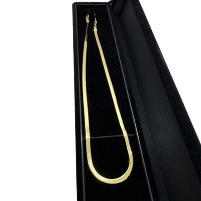 Collar de cadena de serpiente plana de oro puro de 18 quilates de 16-18 pulgadas de largo de Japón 4,14 gramos Foto 1 de 4