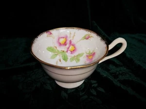 Royal Albert Wild Rose Tea Cup - Picture 1 of 4