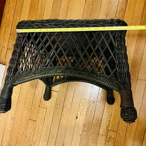 Vintage MCM Wicker Rattan Foot Rest Stool Ottoman Plant Stand Hand Made - Picture 1 of 10