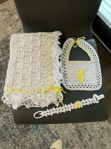 Vintage Baby Set - crocheted Blanket, Bid, Pacifer Chain - Picture 1 of 6