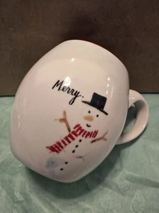 Älterer Rae Dunn M Stempel FROHER Schneemann Weihnachten Kaffeebecher rot innen - Bild 1 von 4