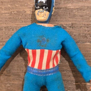 Vintage MEGO Toys Captain America 8" Action Figure with Suit 1974 Marvel - Picture 1 of 11