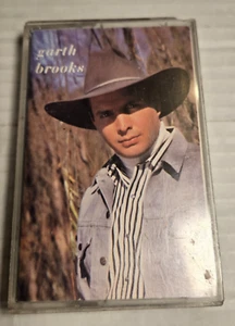 Garth Brooks by Garth Brooks Cassette Tape 1989 Country Music - Picture 1 of 6