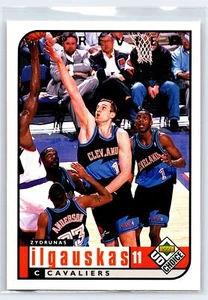 1998-99 UD Choice Preview #26 Zydrunas Ilgauskas - Picture 1 of 2