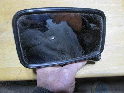 Espelho de porta externo LH usado muito bom estado MGB 74-80 preto plástico vidro plano - Imagem 1 de 3