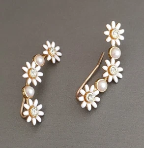 Gold Tone DAISY Climber Earrings Faux Pearls Rhinestones Floral Flower 1 1/8” - Picture 1 of 6